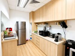 MYP Plaza (D1), Office #594602681